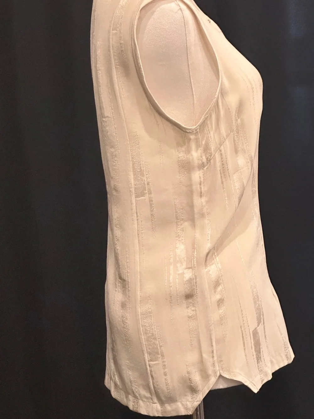 Golden Goose 100% Silk Sleeveless Top Champagne – NWT /made in Italy - Picture 6 of 13